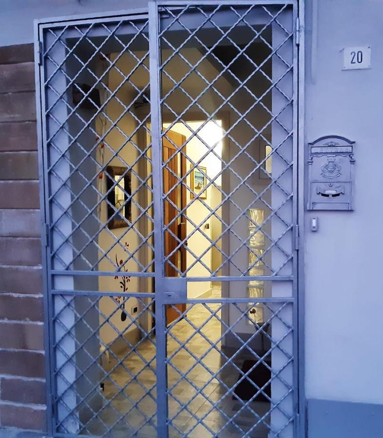 Appartamento La Casa Di Franco Palermo Esterno foto